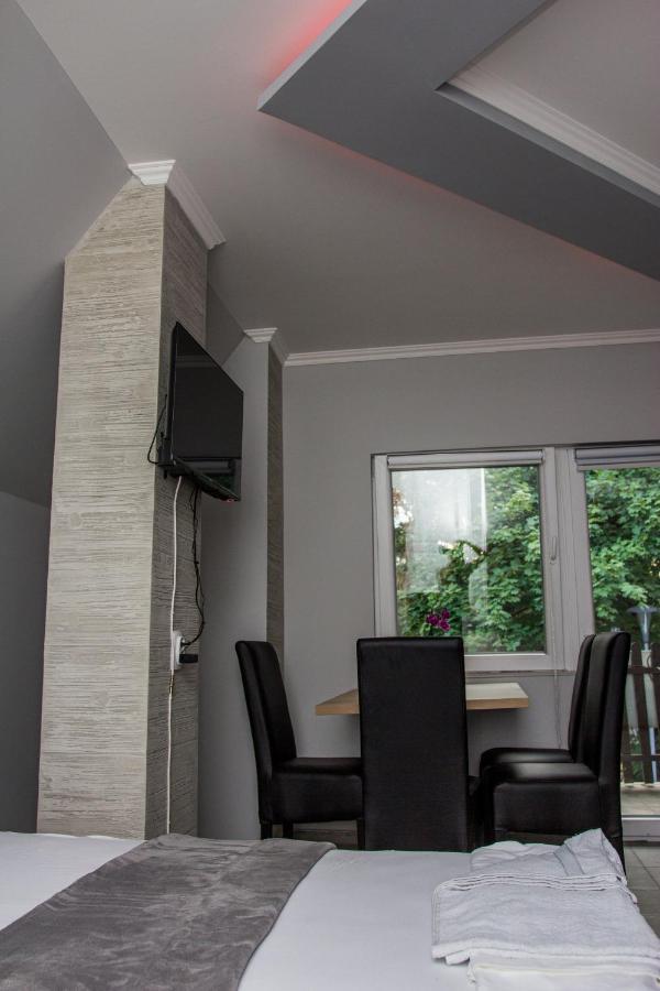 Feher Akac Guest House Palic Exterior photo